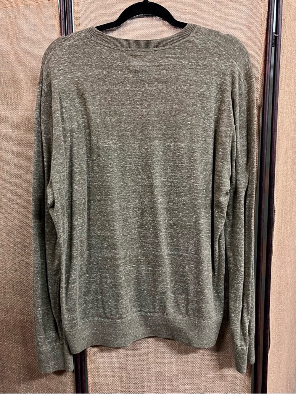 Gap Light Weight Sweater Olive Size L Preowned - Picture 3 of 3